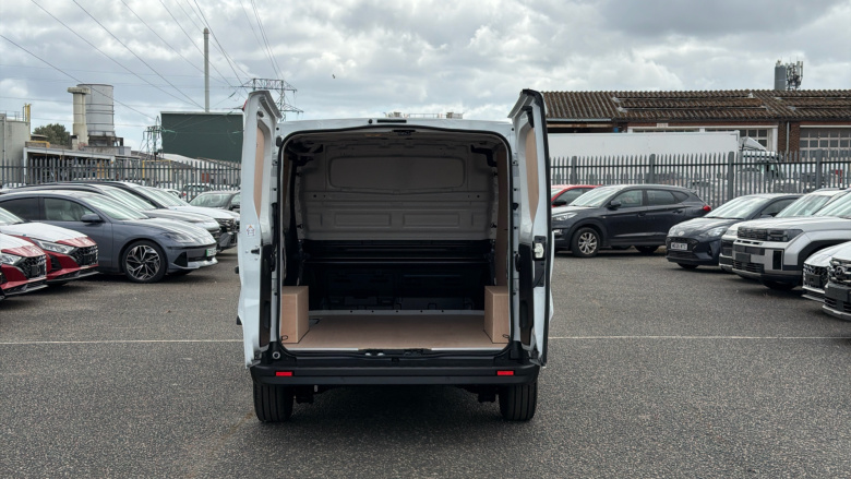 Renault Trafic Swb Diesel SL30 Blue dCi 130 Advance [Safety] Van